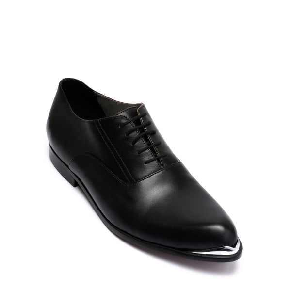 THE TYCOON